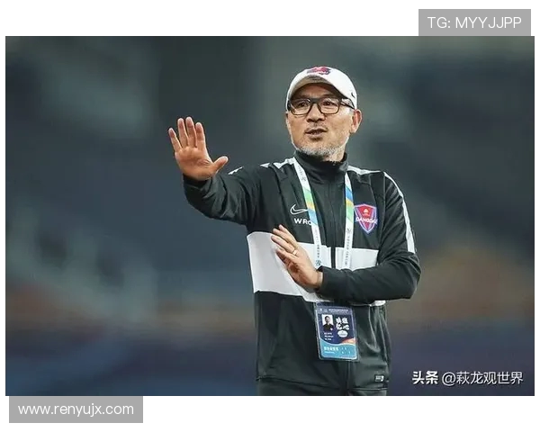 张外龙三年后兑现承诺 回归重庆足球助力复兴