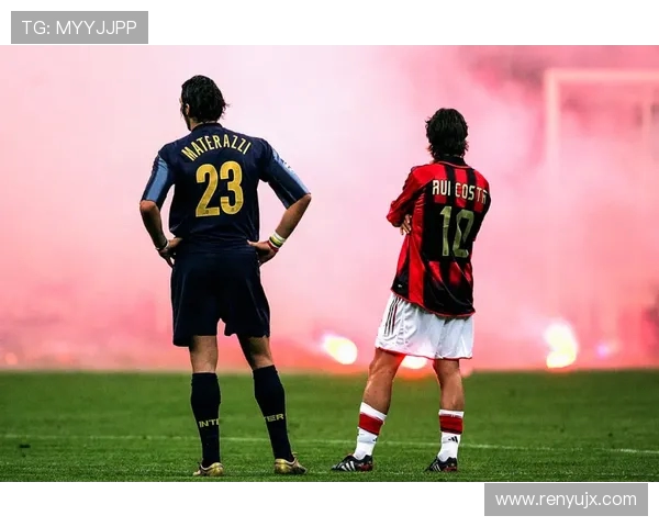 穆帅带领球队赢米兰德比 后加利亚尼与贝总亲自到更衣室祝贺 穆帅带领球队赢米兰德比 后加利亚尼与贝总亲自到更衣室祝贺