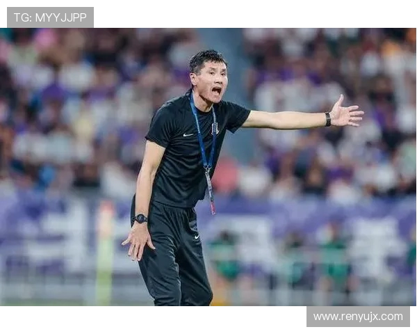 徐阳:邵佳一具备卓越融合沟通能力 希望更多年轻教练勇于担当 徐阳:邵佳一具备卓越融合沟通能力 希望更多年轻教练勇于担当